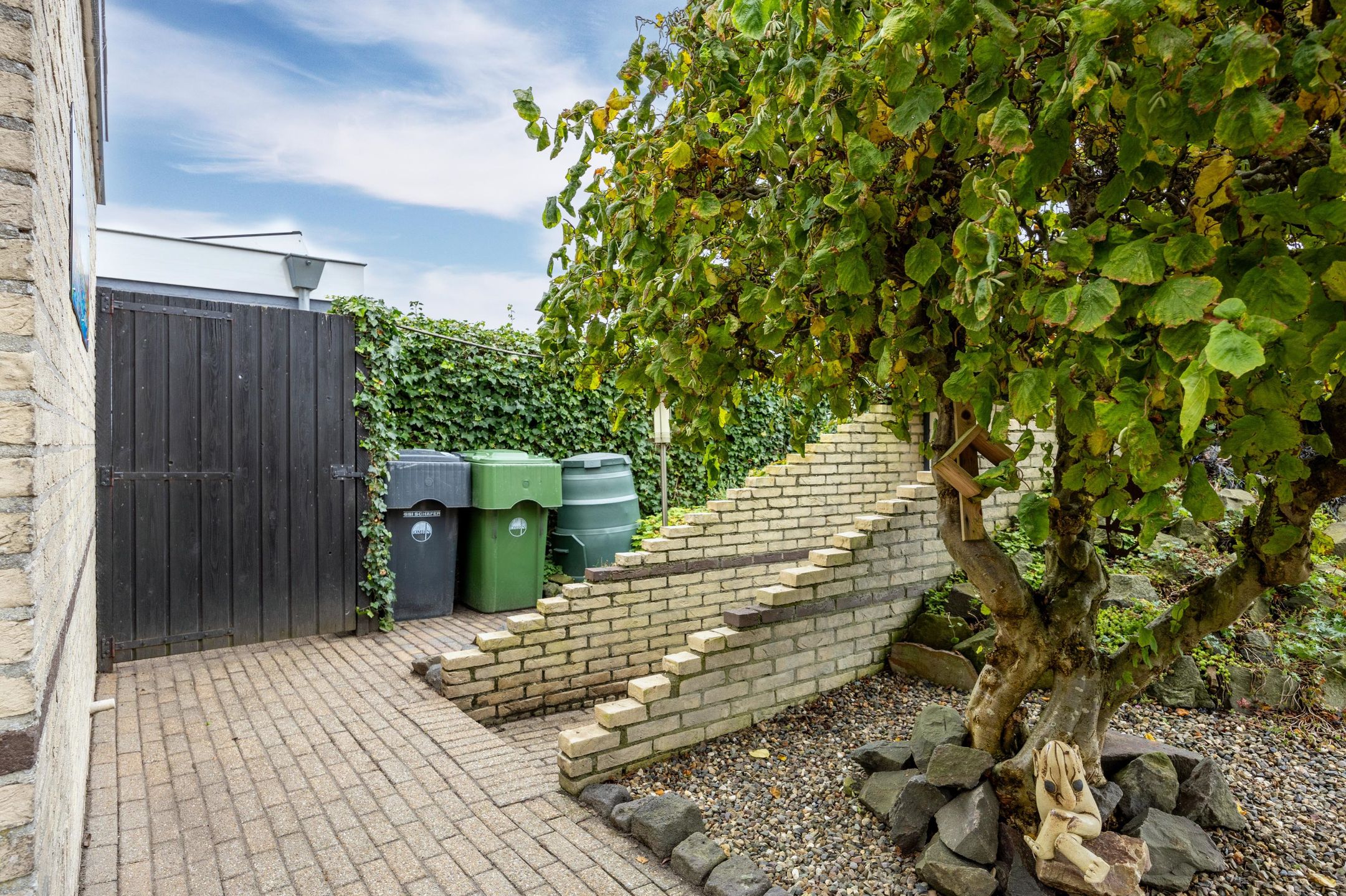 Foto 45 van Luniastate 19