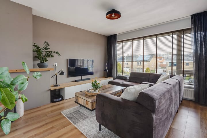 Foto 2 van Oranjelaan 99