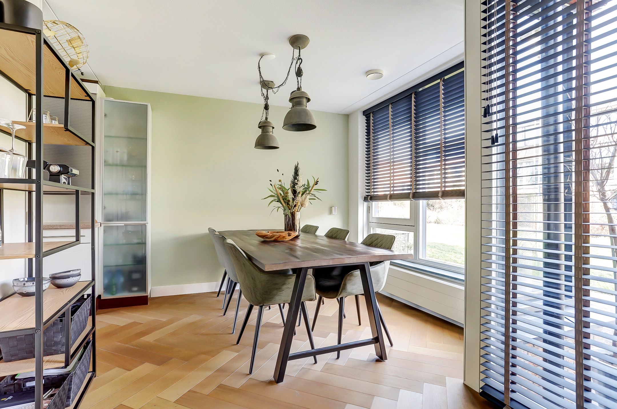 Foto 15 van Hoornplantsoen 13