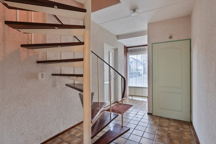 Photo 10 of Langenakker 57