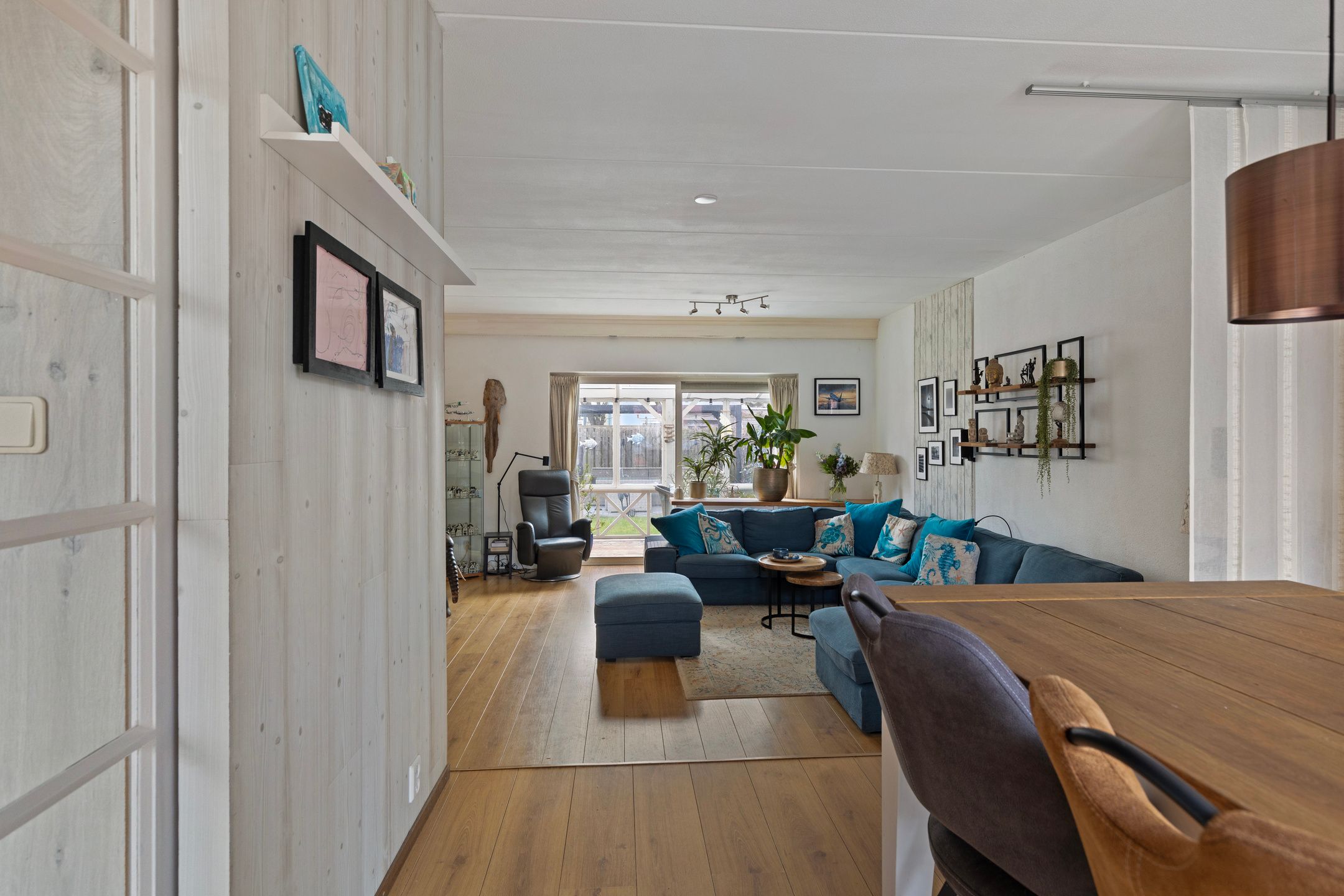 Foto 9 van Karmozijnhof 11