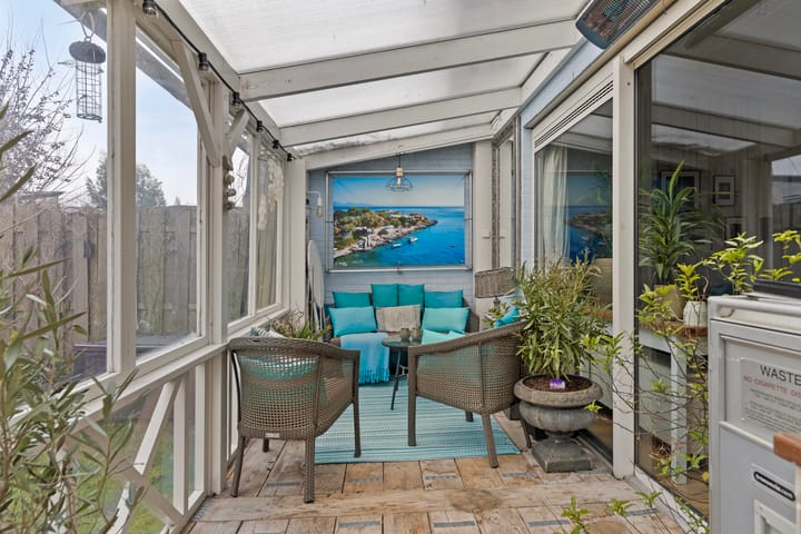 Foto 33 van Karmozijnhof 11