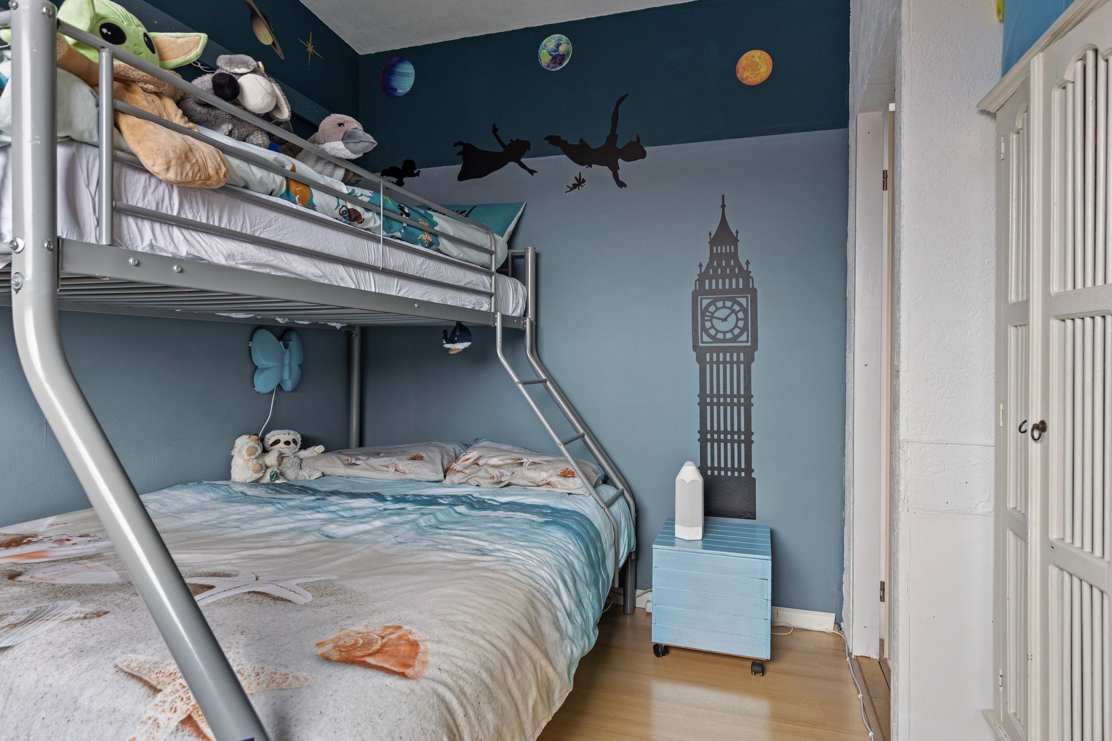 Foto 24 van Karmozijnhof 11