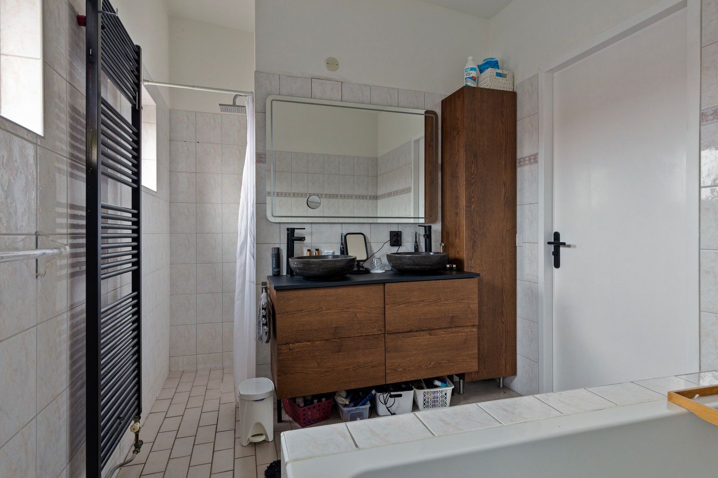 Foto 19 van Karmozijnhof 11