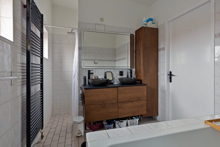 Foto 19 van Karmozijnhof 11