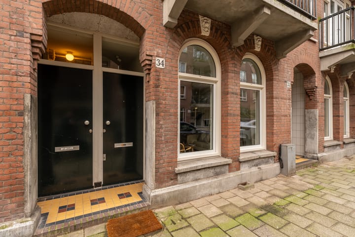 Foto 2 van Staringstraat 34-H