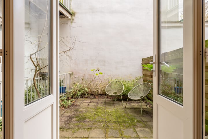 Foto 21 van Staringstraat 34-H