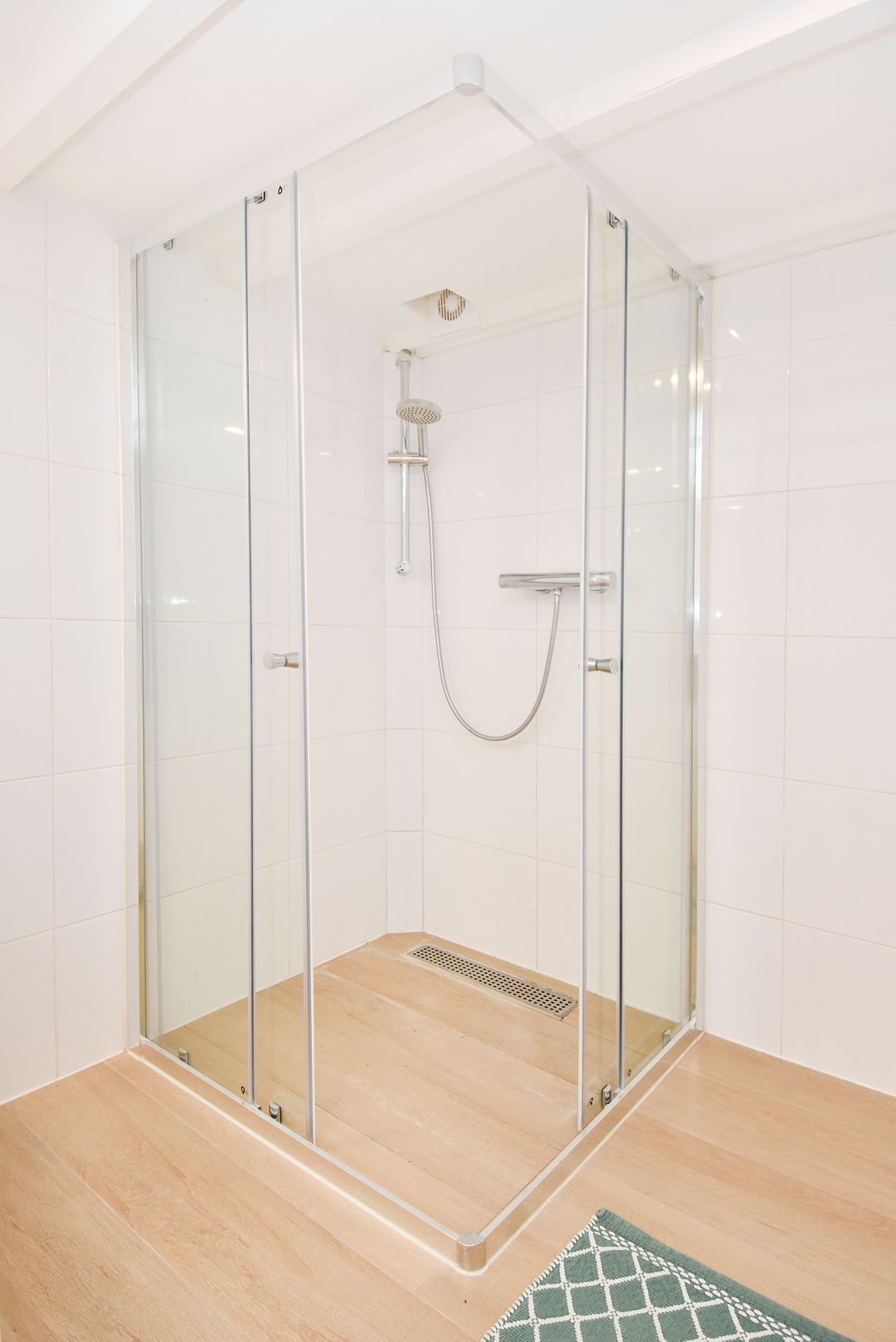 Foto 56 van Lindestraat 13-A