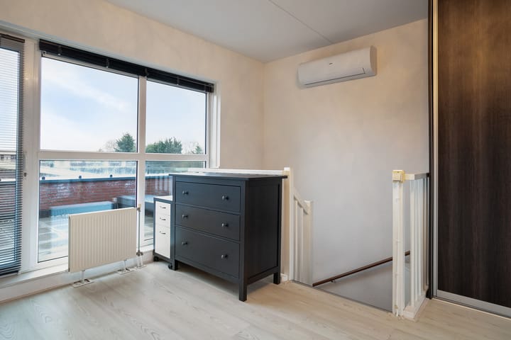 Foto 24 van Zilverschoonstraat 15