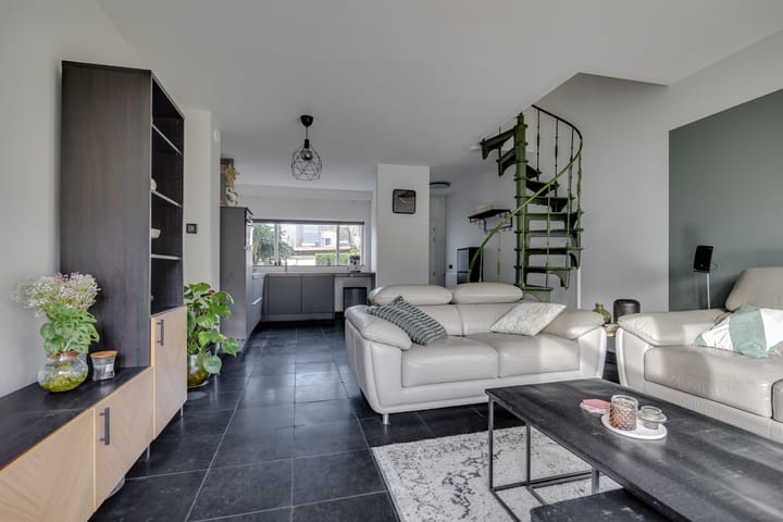 Foto 9 van Waterhoen 10