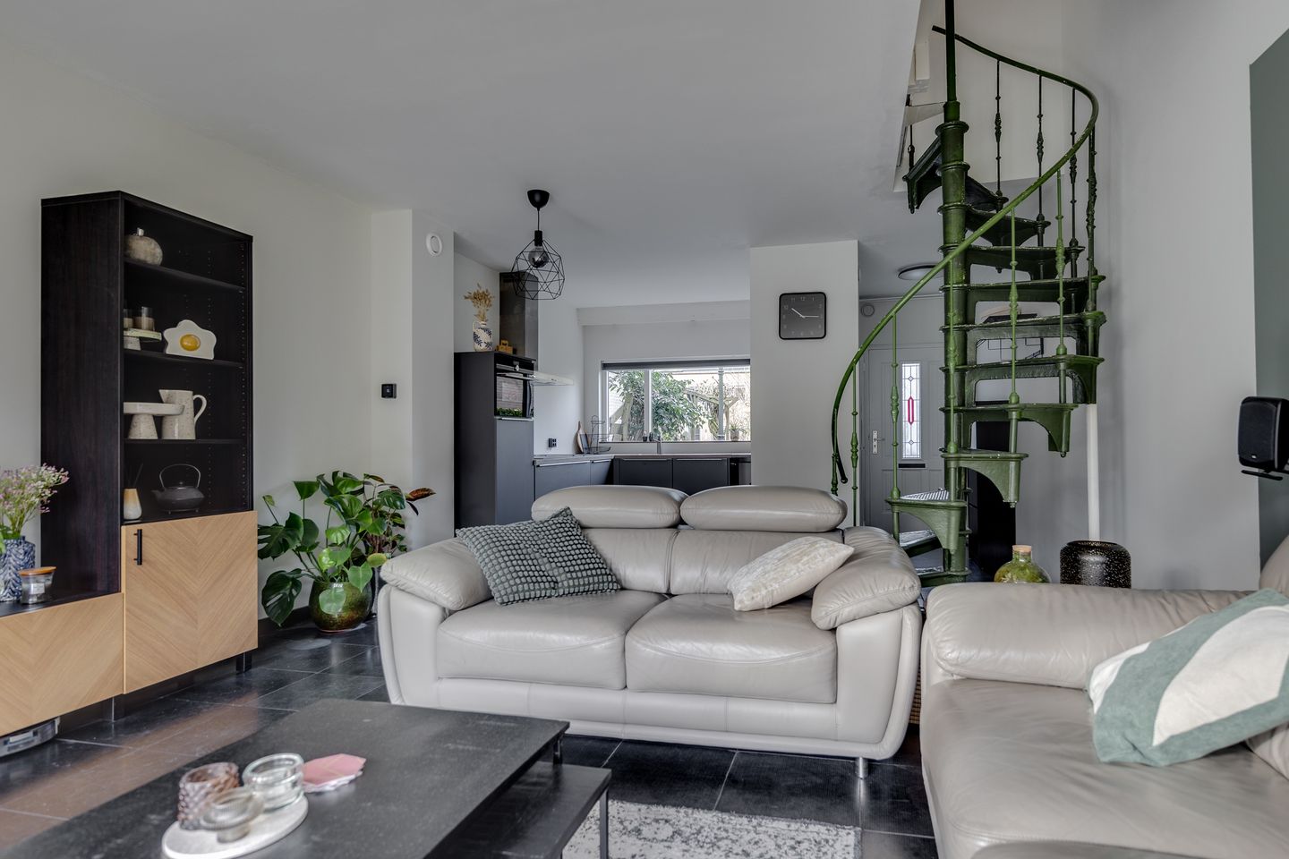 Foto 10 van Waterhoen 10