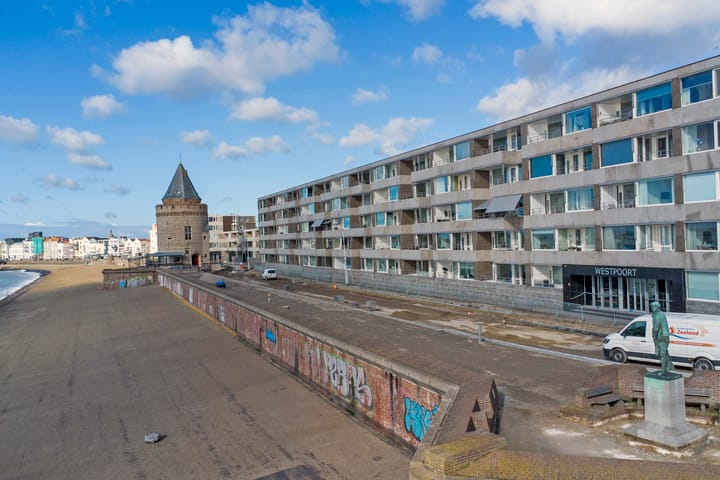 Foto 41 van Boulevard De Ruyter 130