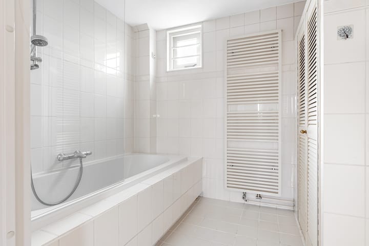 Foto 5 van Moergestelstraat 1