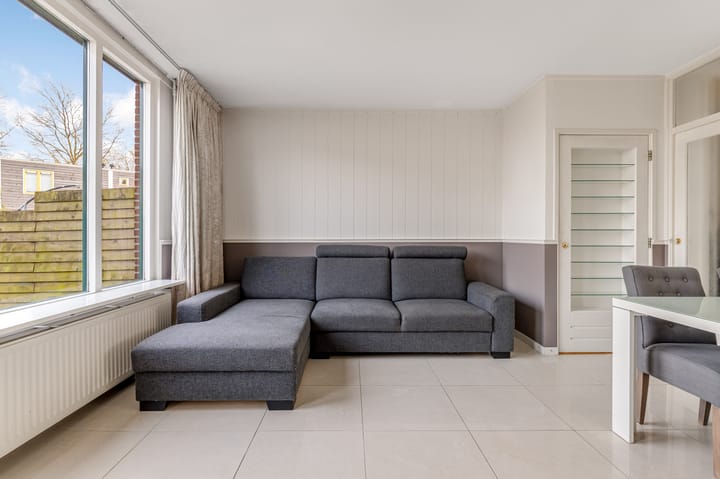 Photo 7 of Moergestelstraat 1