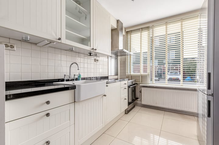 Photo 14 of Moergestelstraat 1