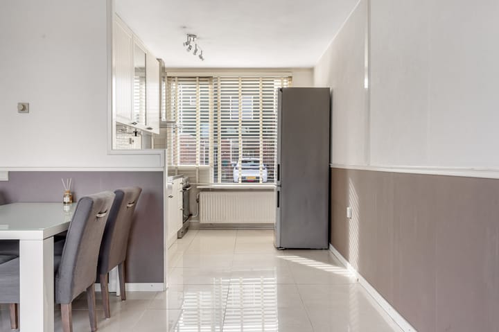 Photo 12 of Moergestelstraat 1