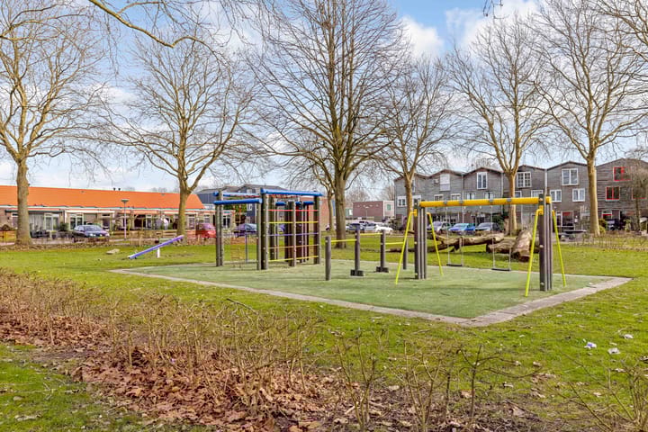 Photo 46 of Moergestelstraat 1