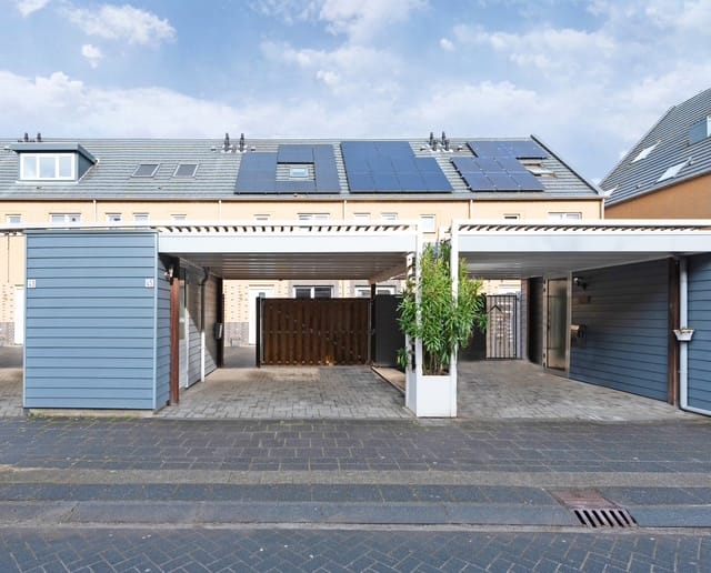 Foto 28 van Straat van Corsica 45