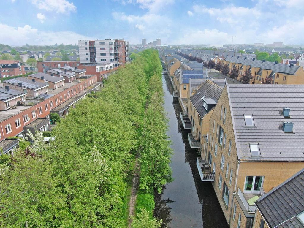 Foto 29 van Straat van Corsica 45