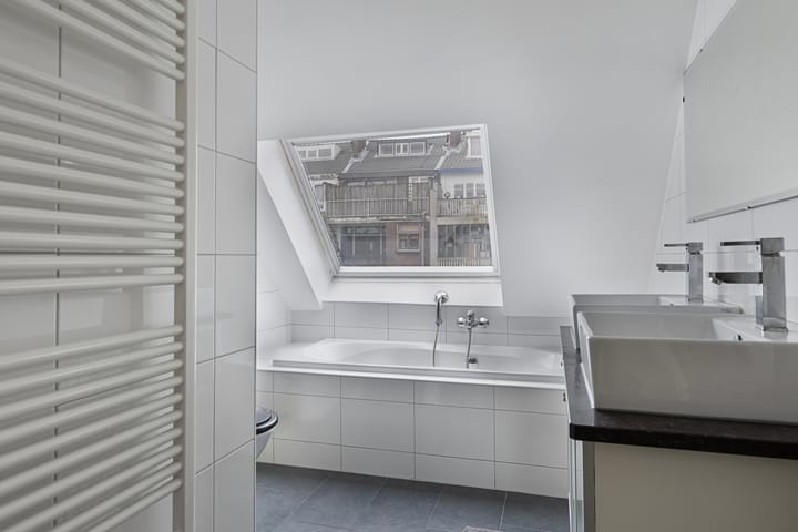 Foto 21 van Jan Steenstraat 39-C