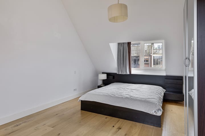 Foto 24 van Jan Steenstraat 39-C