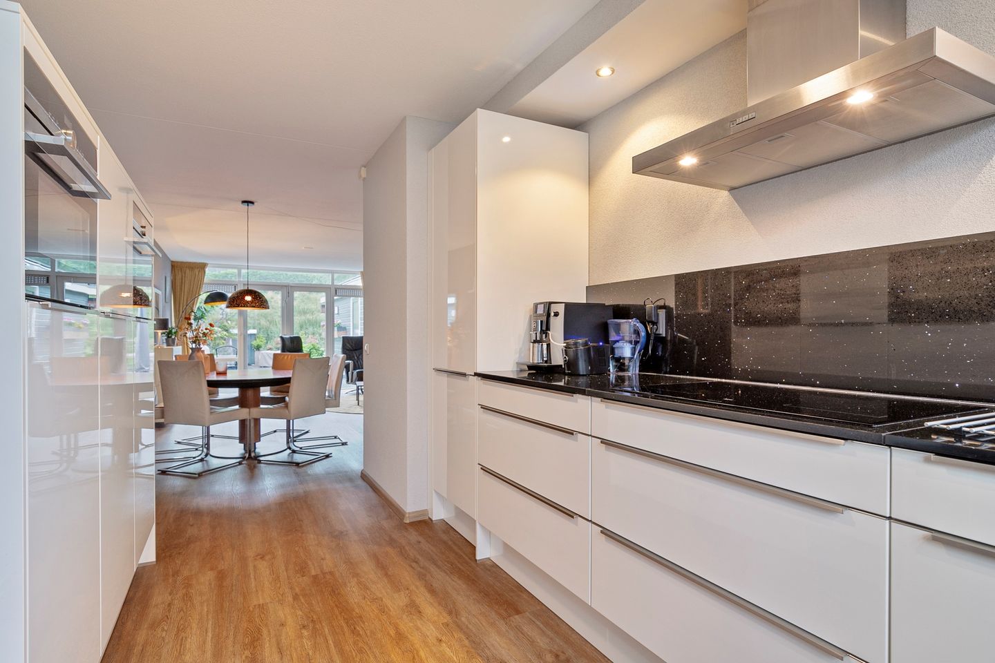 Foto 10 van Donizettistraat 135