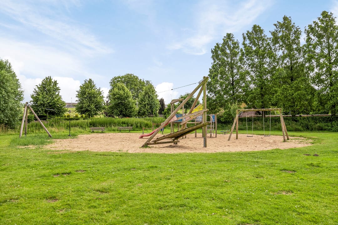 Foto 31 van Donizettistraat 135