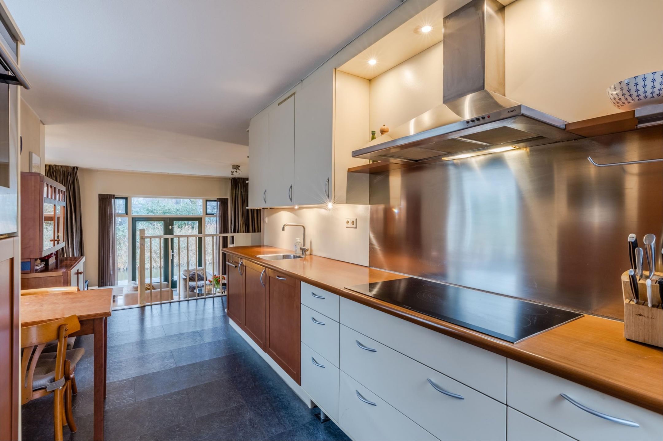 Foto 18 van Anfieldroad 1