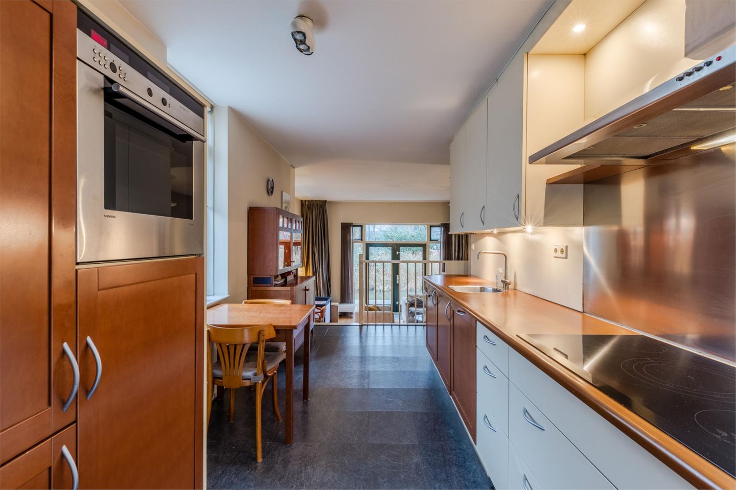 Foto 19 van Anfieldroad 1