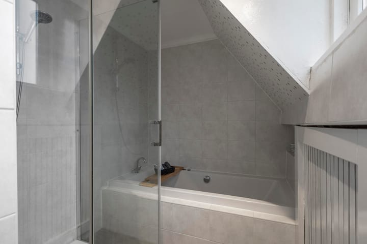 Foto 23 van Buys Ballotstraat 20