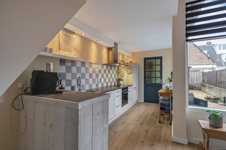 Foto 10 van Buys Ballotstraat 20