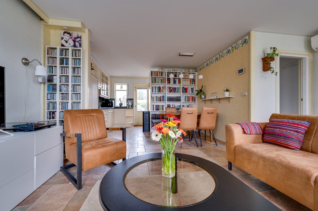 Foto 13 van Julianalaan 16