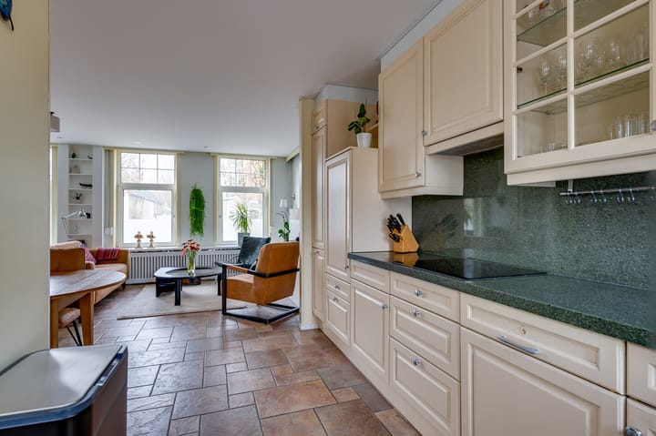 Foto 17 van Julianalaan 16