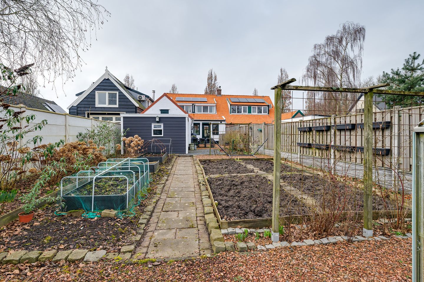 Foto 35 van Julianalaan 16