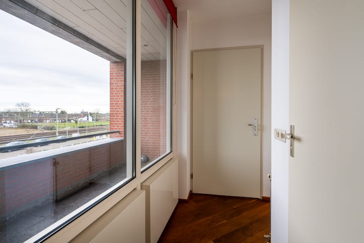 Photo 9 of Veeladingstraat 7-D