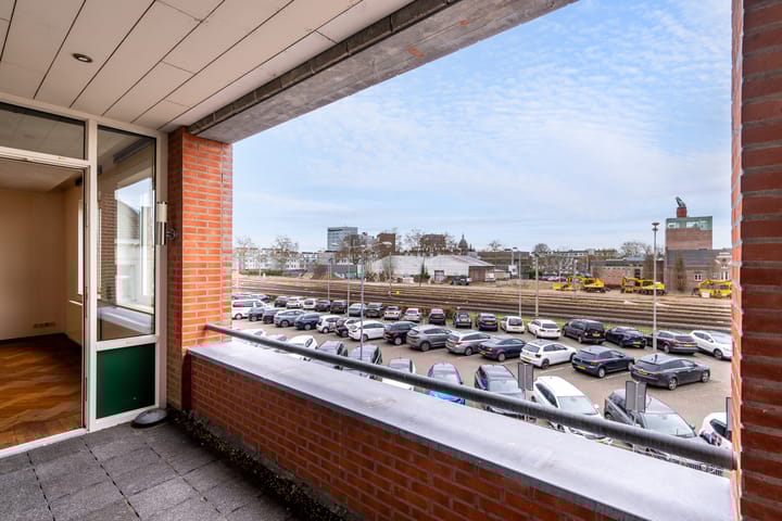 Photo 12 of Veeladingstraat 7-D