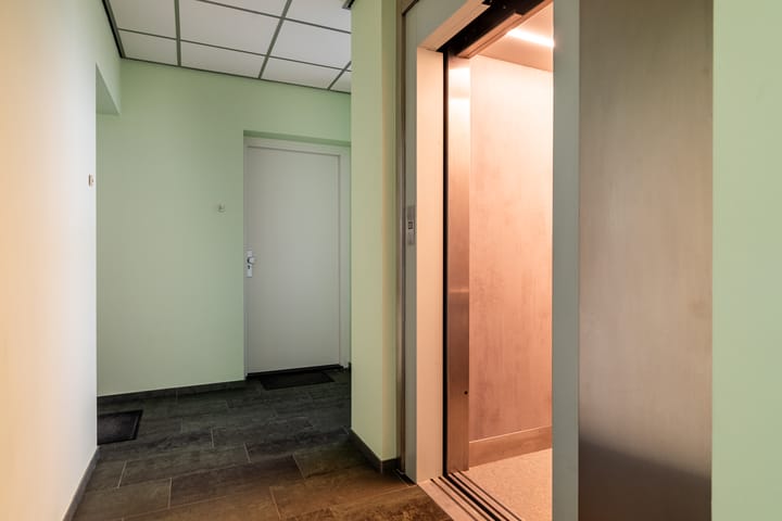 Photo 13 of Veeladingstraat 7-D