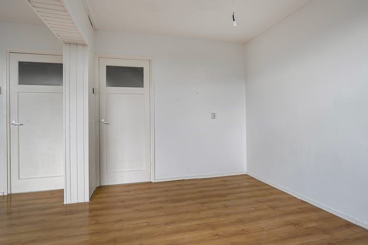 Foto 10 van Huissensestraat 143-4