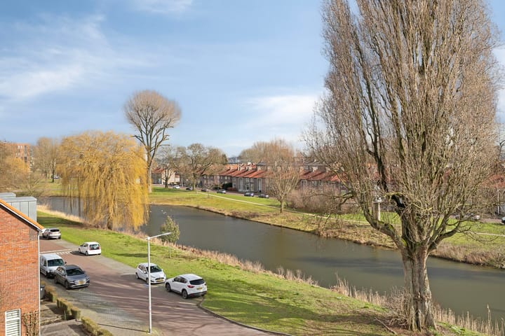 Foto 24 van Huissensestraat 143-4