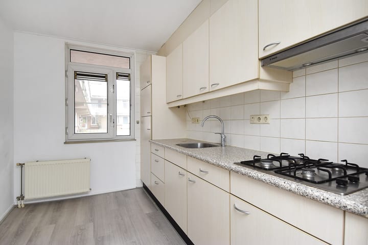 Foto 6 van Driewegplein 21