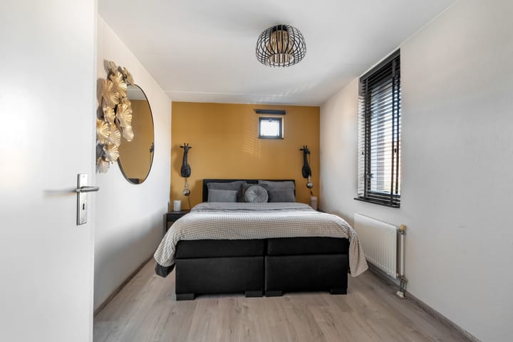 Foto 20 van Zevenblad 80