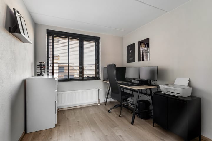 Foto 25 van Zevenblad 80