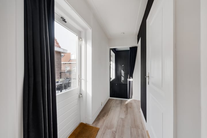 Foto 18 van Oost Indiëstraat 64