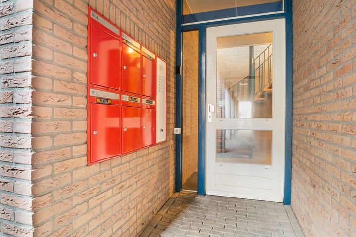 Photo 6 of Dorpsstraat 9-3