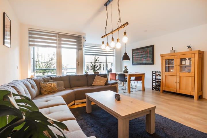 Photo 13 of Dorpsstraat 9-3