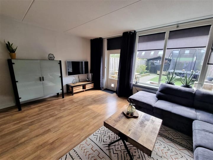 Photo 4 of Bruntingerbrink 255