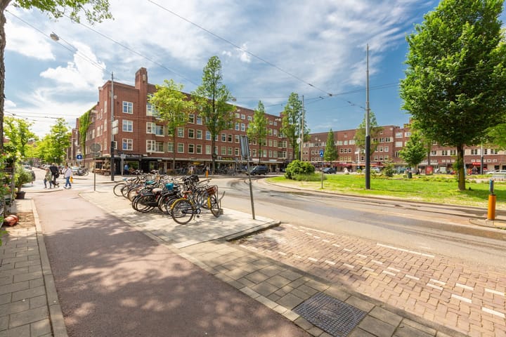 Photo 26 of Vogelenzangstraat 46-H