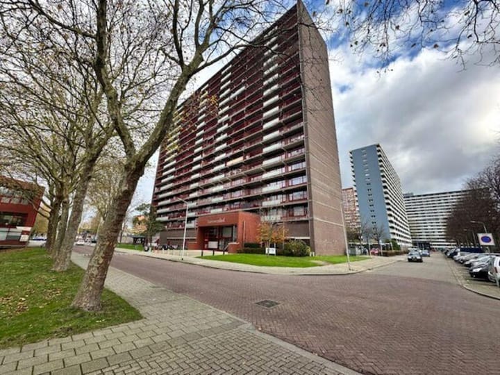 Foto 1 van Aart van der Leeuwlaan 57