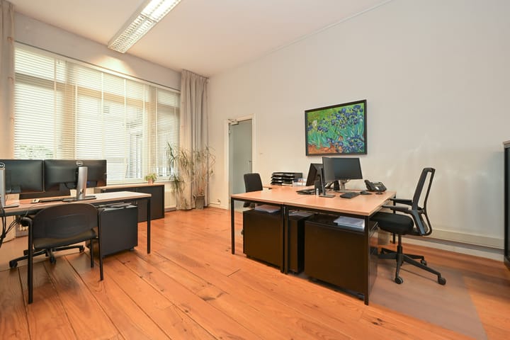 Foto 10 van Koningin Emmakade 199