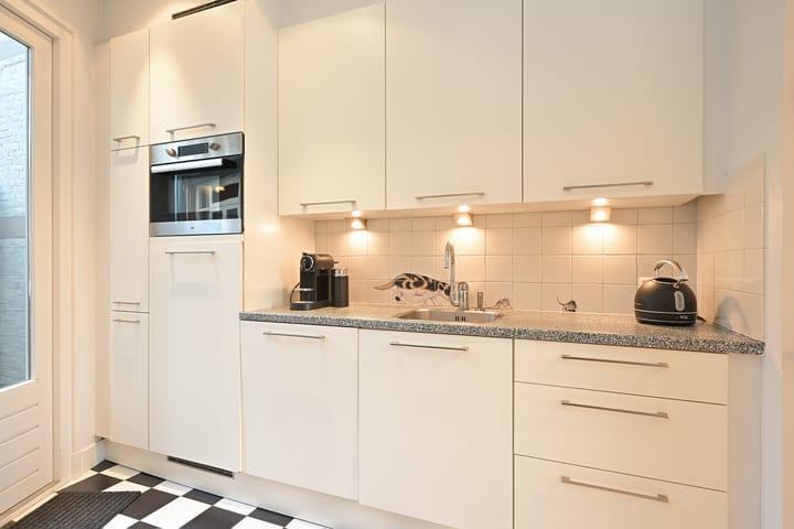 Foto 12 van Koningin Emmakade 199